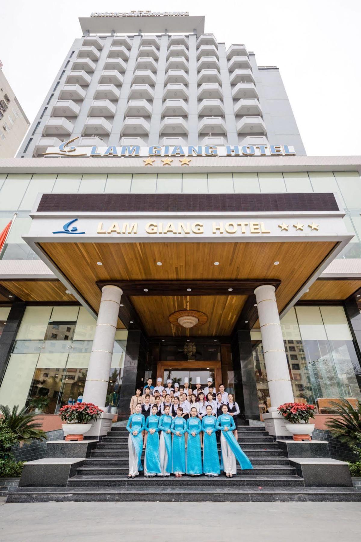 וין Lam Giang Hotel מראה חיצוני תמונה