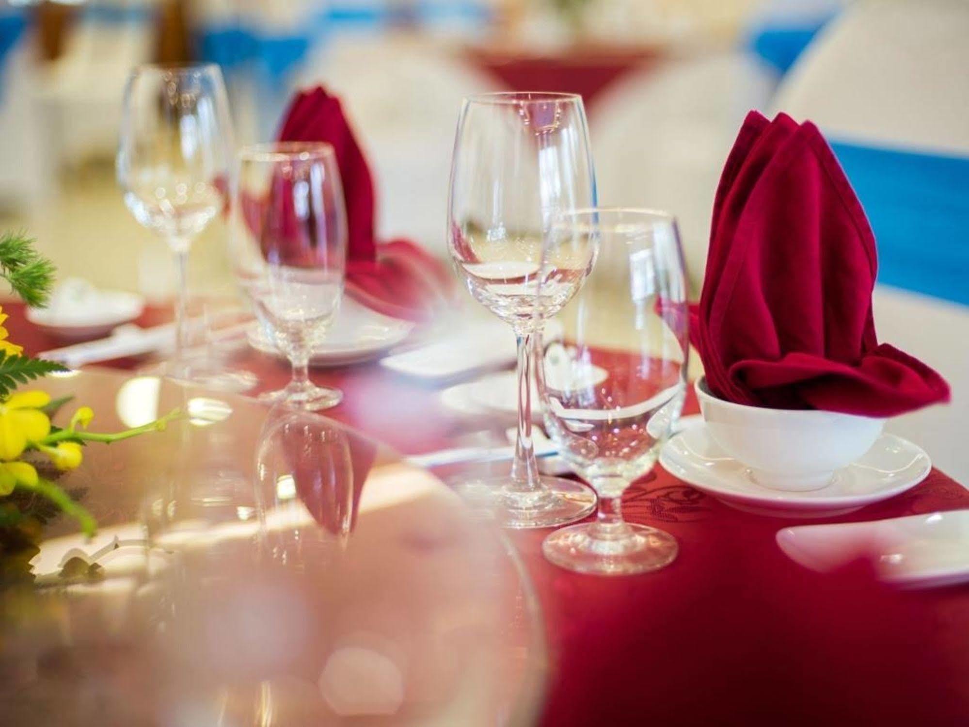 וין Lam Giang Hotel מראה חיצוני תמונה